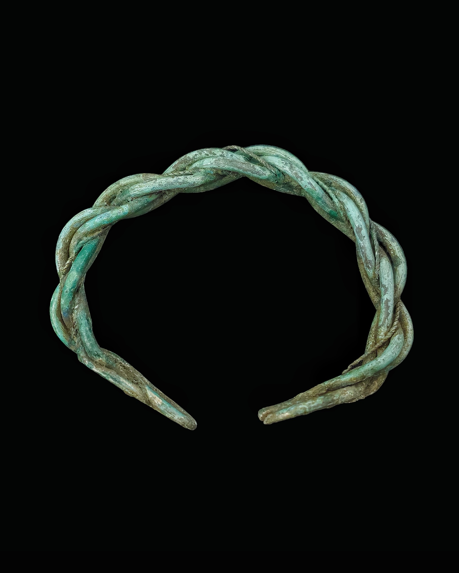 Viking period bronze twisted bracelet - Image 5