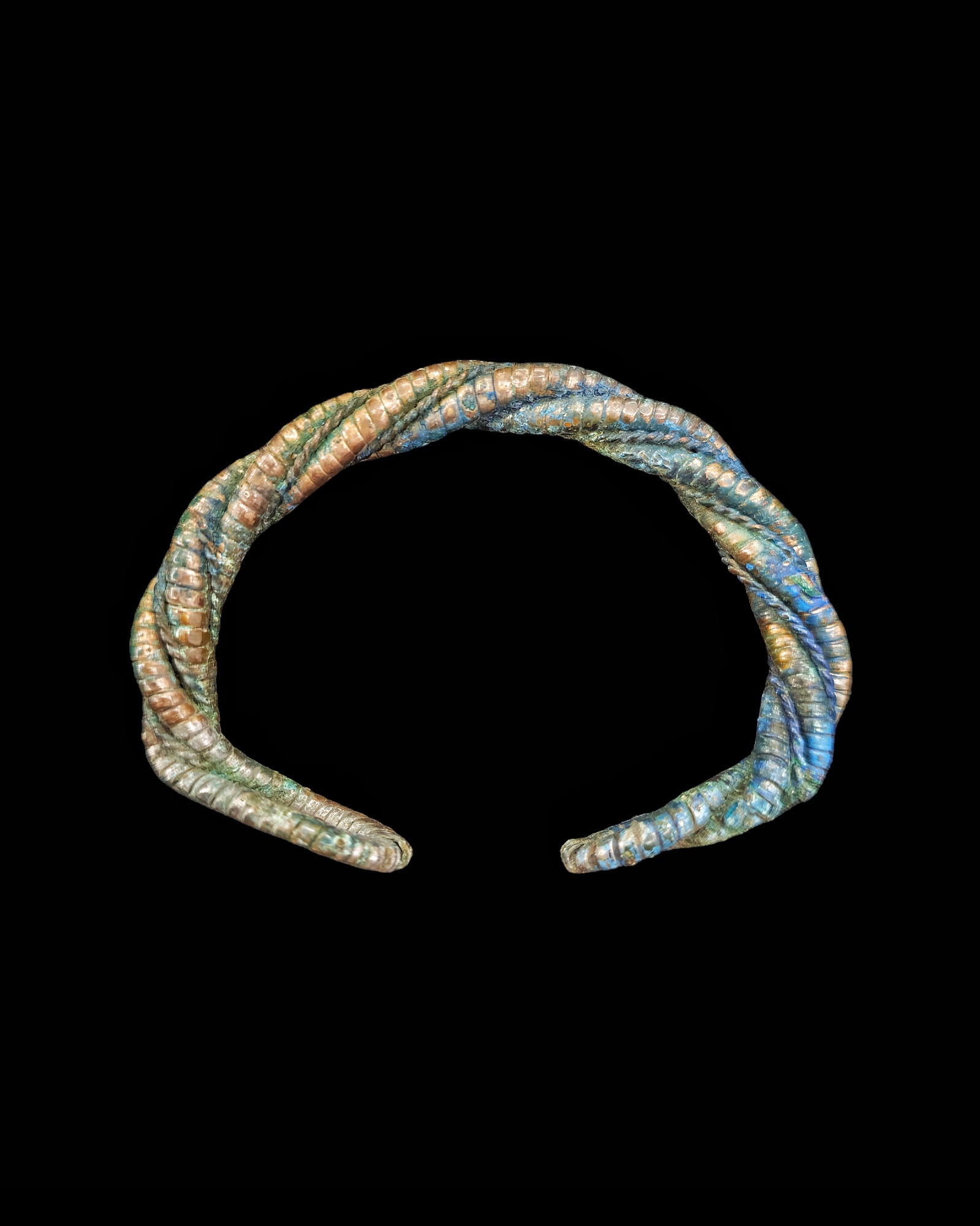 Viking period bronze twisted bracelet - Image 6