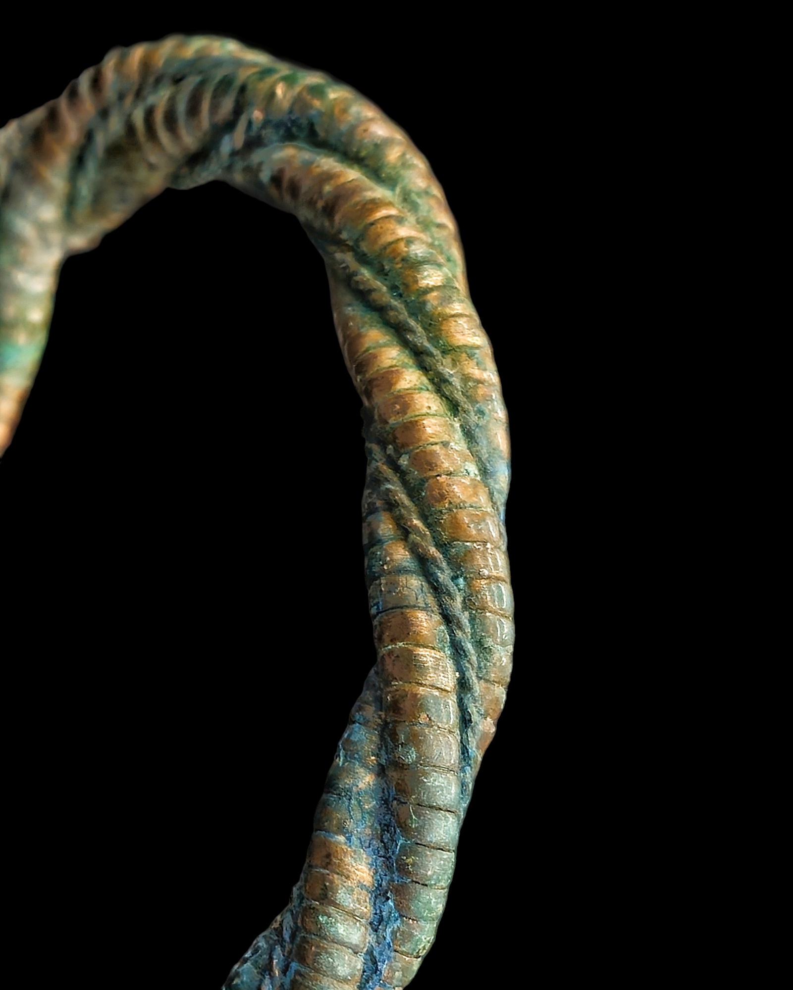 Viking period bronze twisted bracelet - Image 9