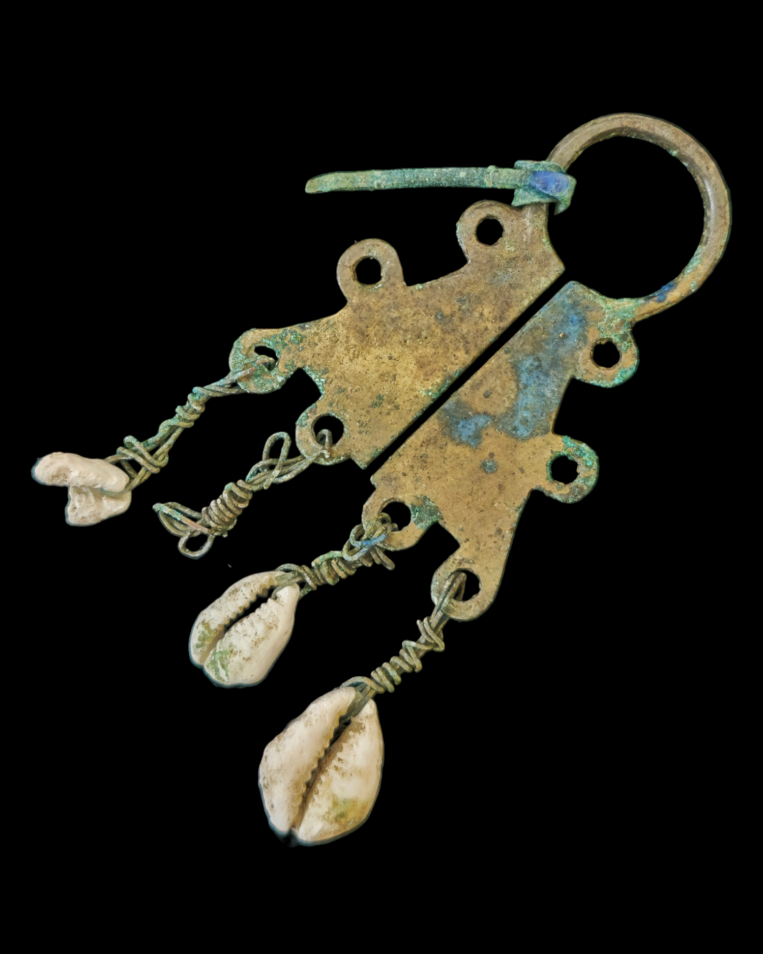 Viking period bronze omega fibula with shell pendants - Image 5