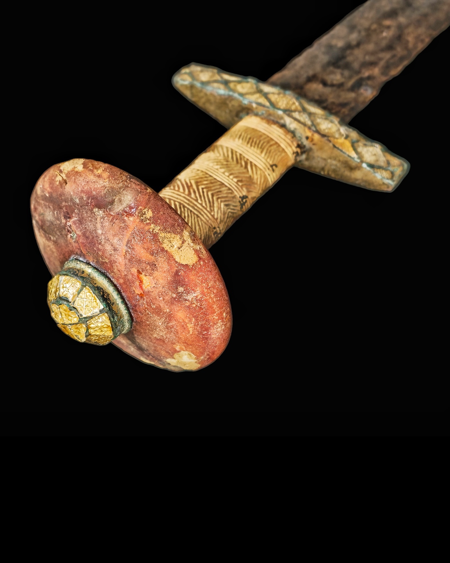 Migration period ceremonial sword with a gold grip - Image 10