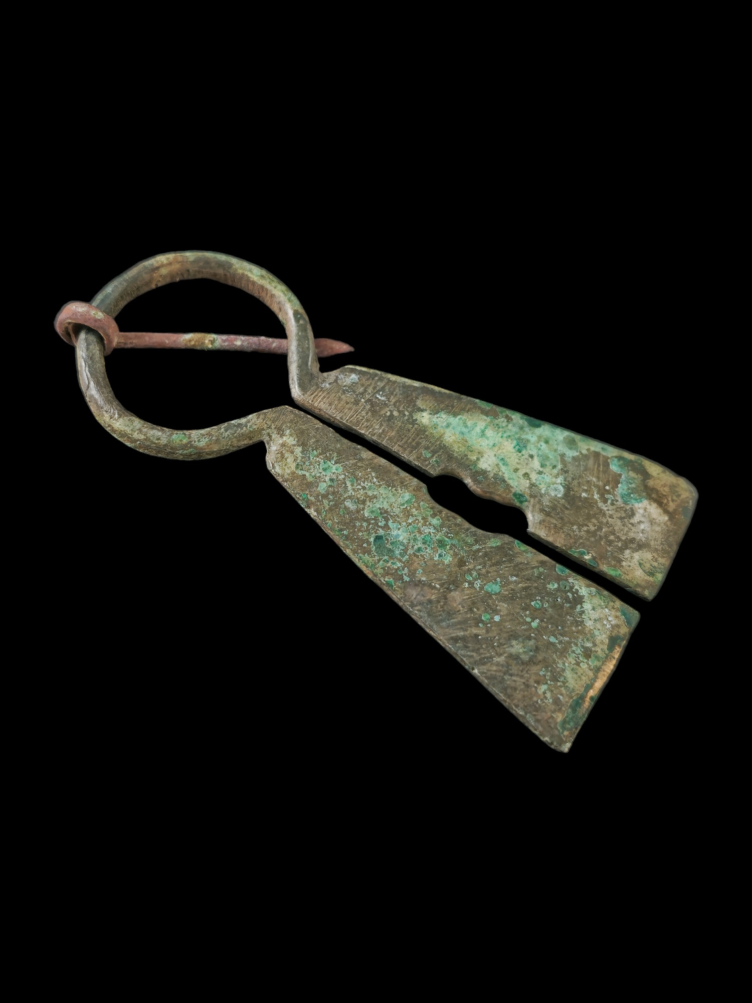 Viking period bronze omega fibula - Image 5