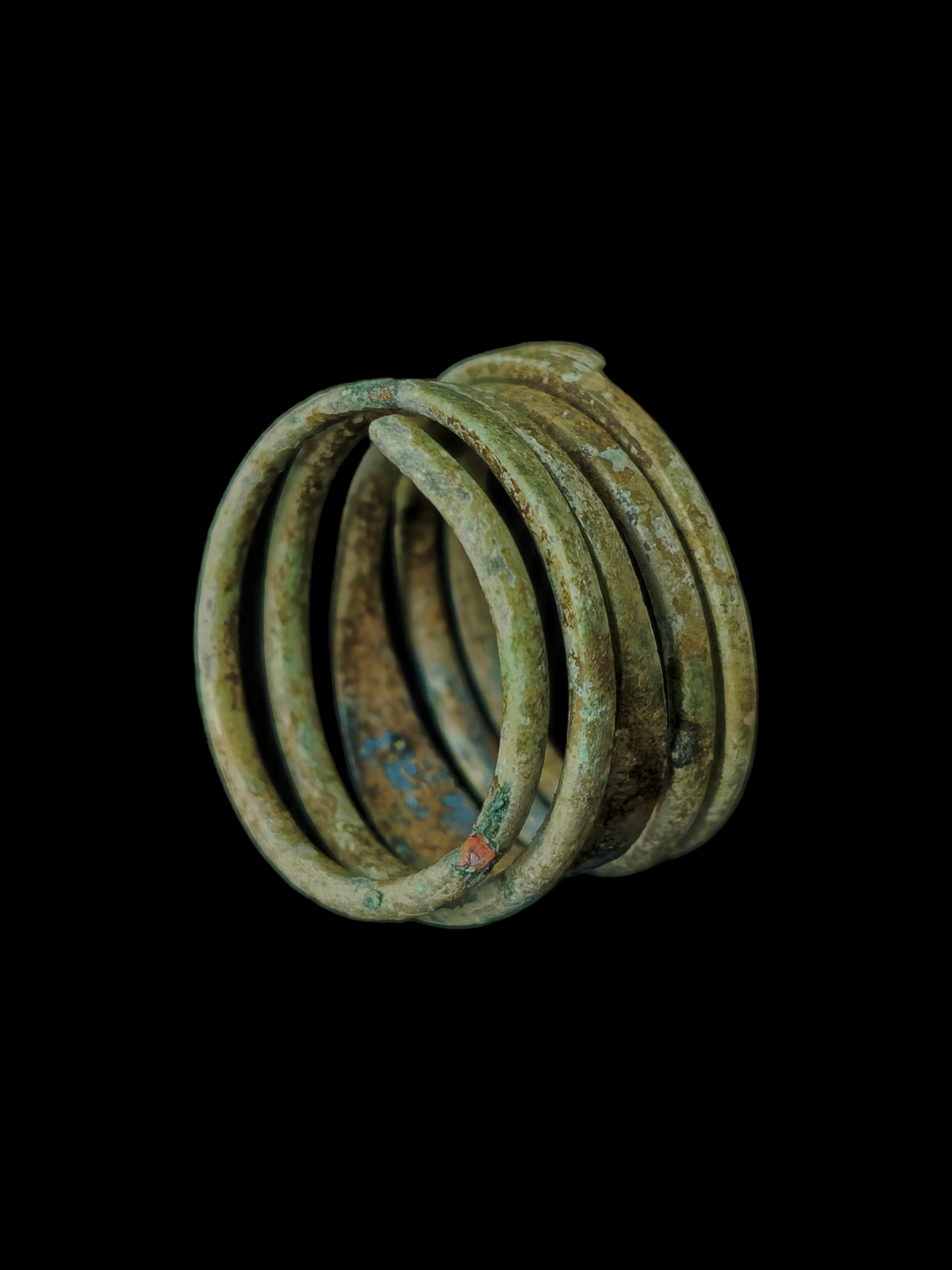 Viking period bronze spiral ring - Image 7