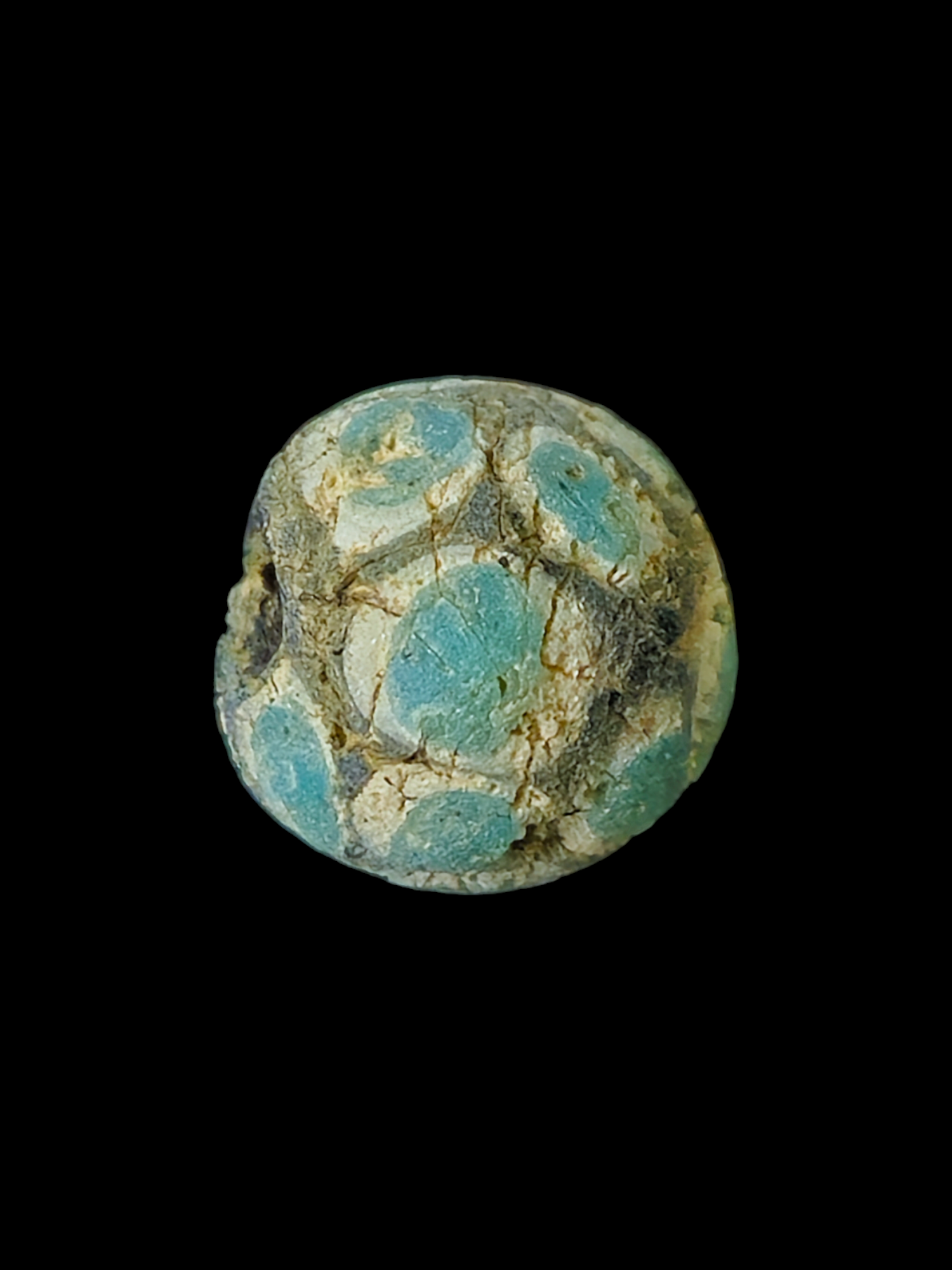 Mediterranean region stratified eye glass bead - Image 7