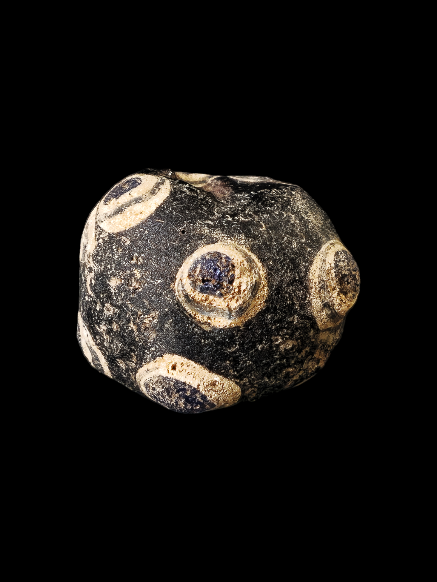 Mediterranean region stratified eye glass bead - Image 2
