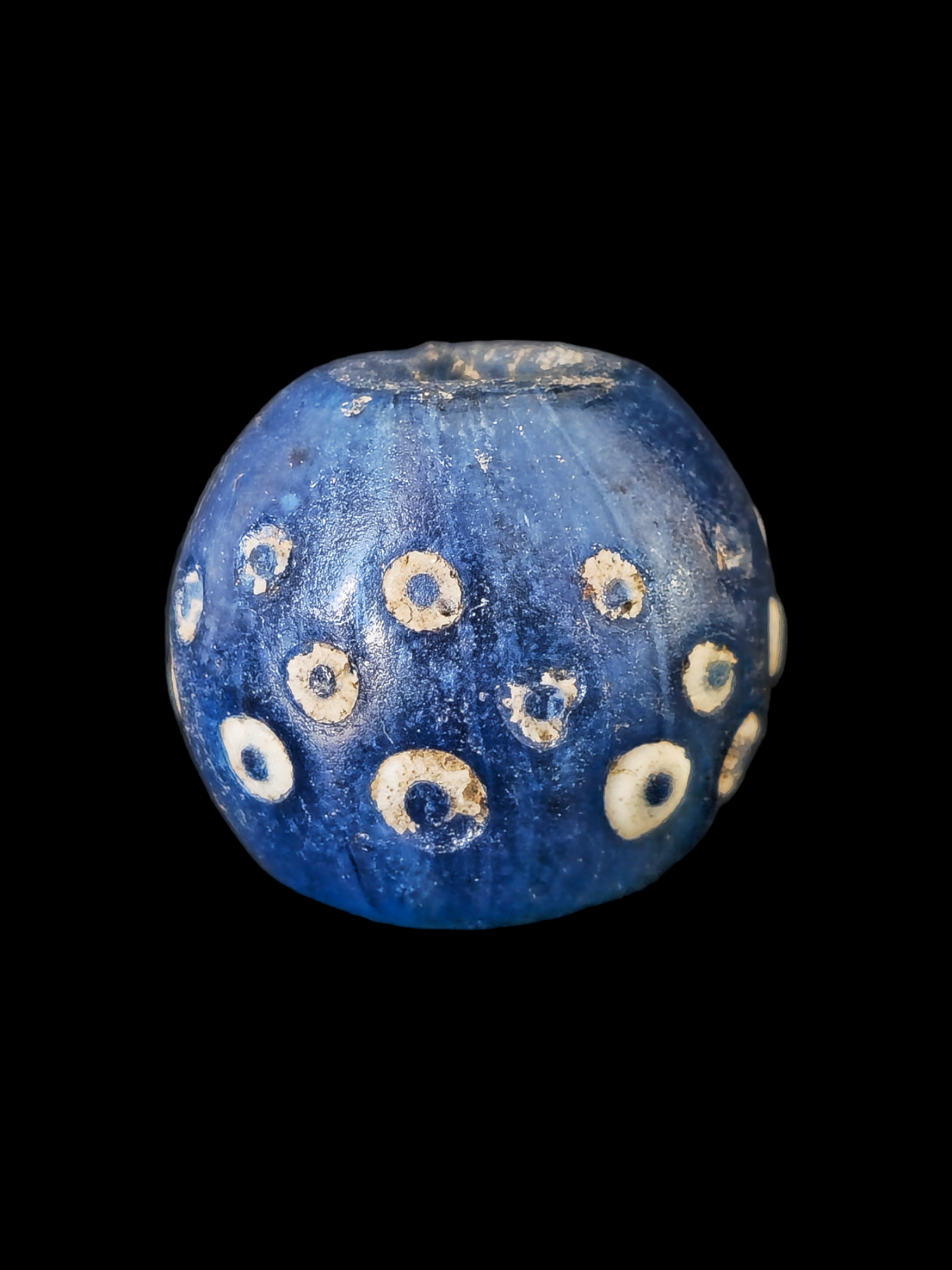 Mediterranean region stratified eye glass bead