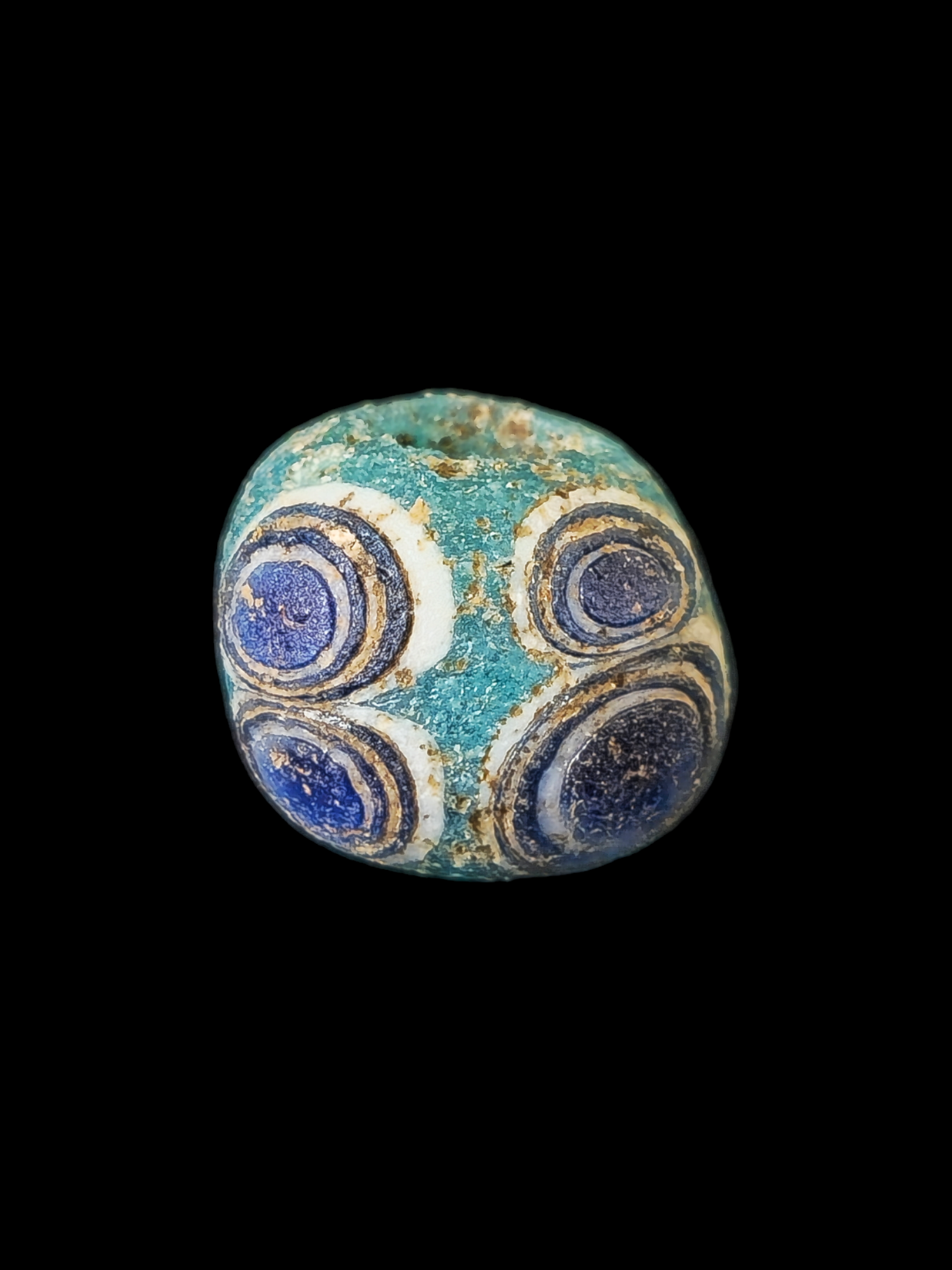 Mediterranean region stratified eye glass bead