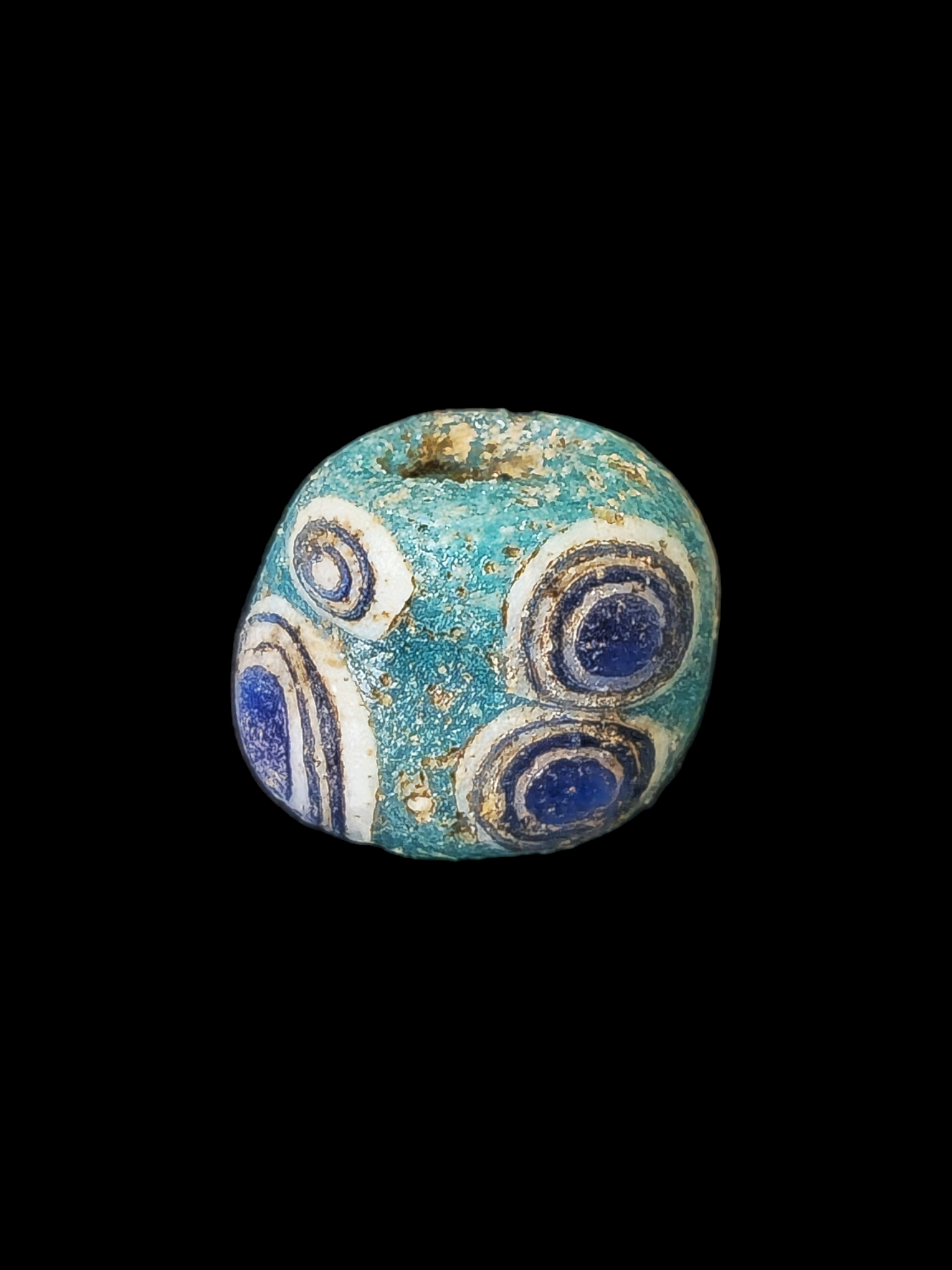 Mediterranean region stratified eye glass bead - Image 5