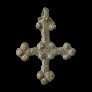 Medieval, Crusaders era bronze cross pendant