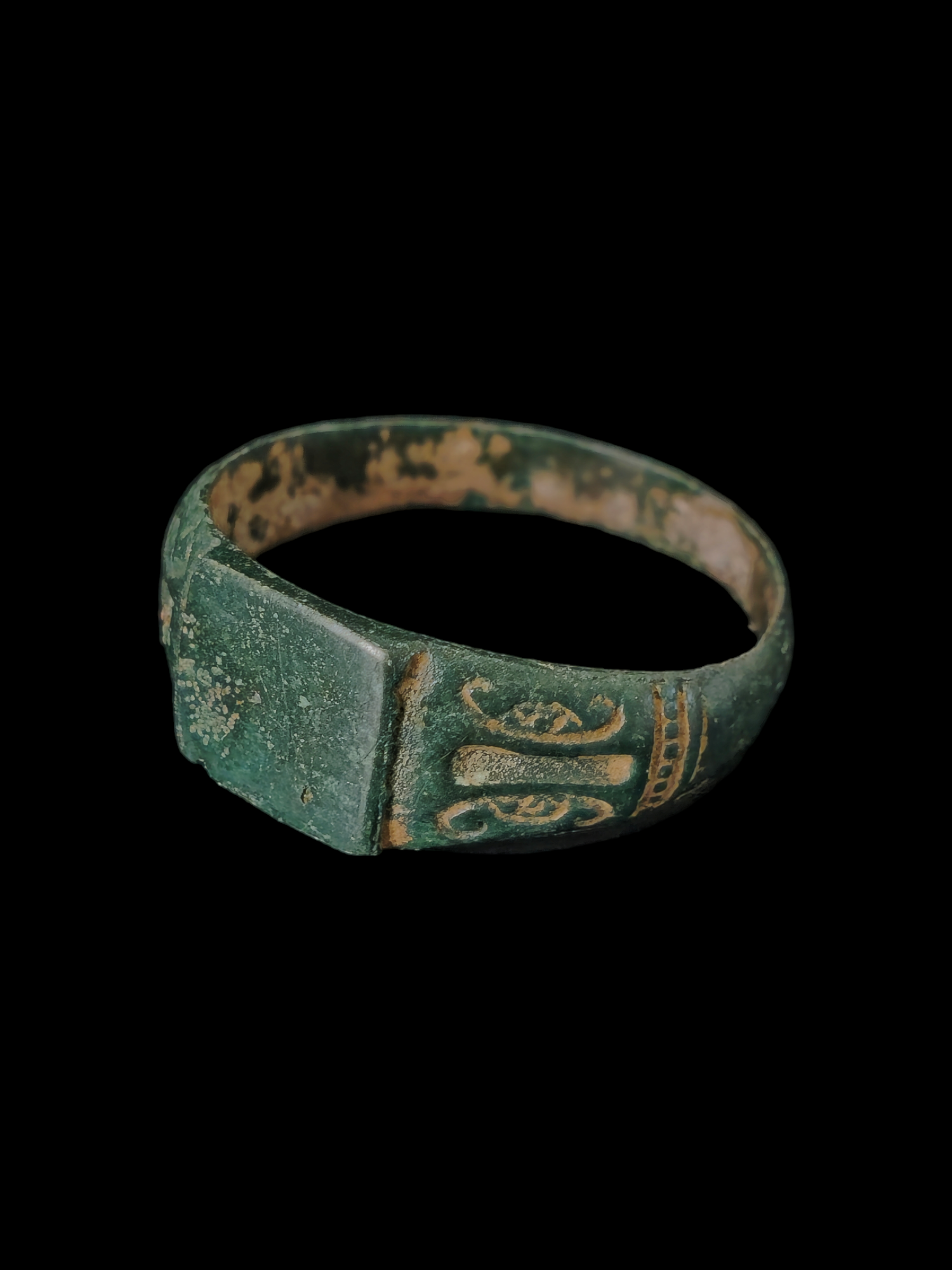 Post-medieval bronze ring - Image 3