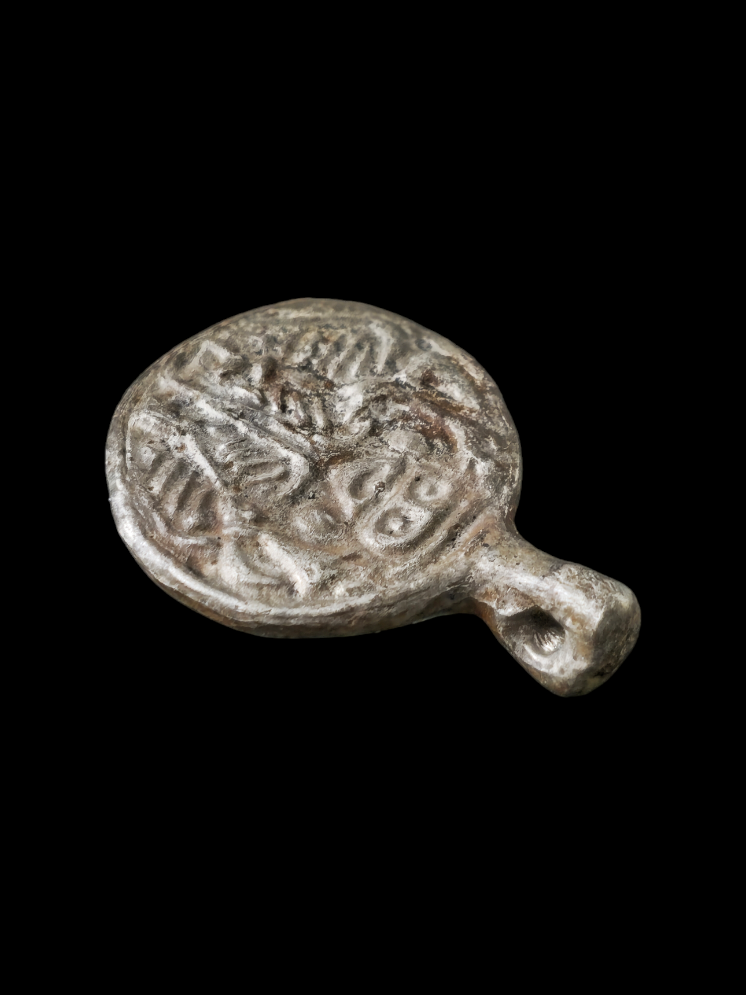 Viking period silver "Odin with two birds" pendant - Image 4